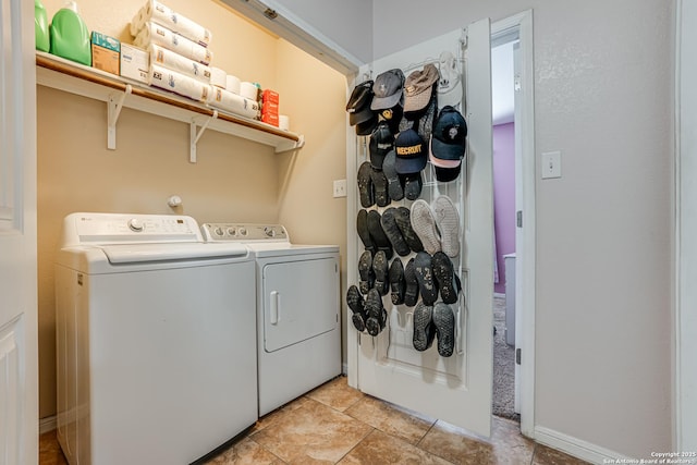 1038 Marquette, San Antonio, TX 78228 - washroom with washing machine and dryer