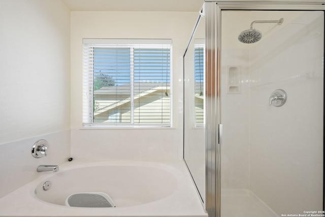 6410 Ruffled Grouse, San Antonio, TX 78233 - bathroom with a garden tub and a shower stall