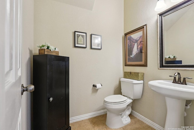 3403 Navajo Peace, San Antonio, TX 78261 - half bathroom featuring toilet and tile patterned flooring