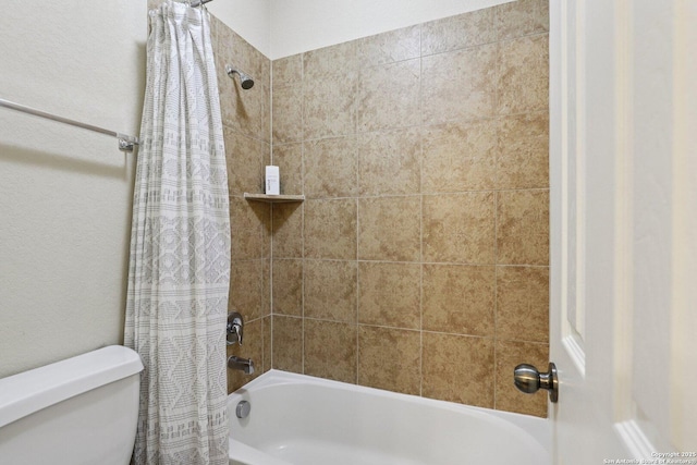 3403 Navajo Peace, San Antonio, TX 78261 - full bath featuring shower / bath combo and toilet