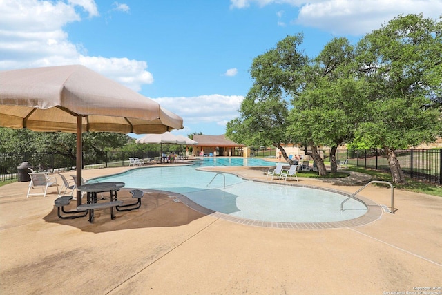 3403 Navajo Peace, San Antonio, TX 78261 - community pool featuring a patio area