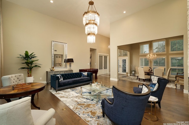 19727 La Sierra Blvd, San Antonio, TX 78256 - living area featuring a chandelier, a towering ceiling, wood finished floors, and recessed lighting