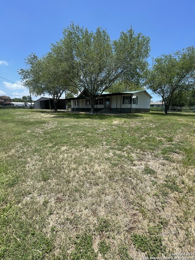 207 S Edwards, Charlotte, TX 78011 - view of grassy yard
