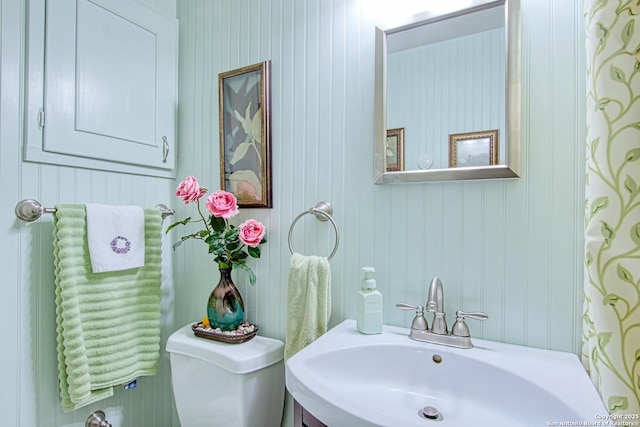 323 Hatcher Ave, San Antonio, TX 78223 - bathroom with a sink and toilet