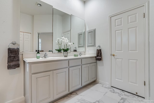 13947 Amber Crst, San Antonio, TX 78249 - full bath featuring marble look tiles and double vanity