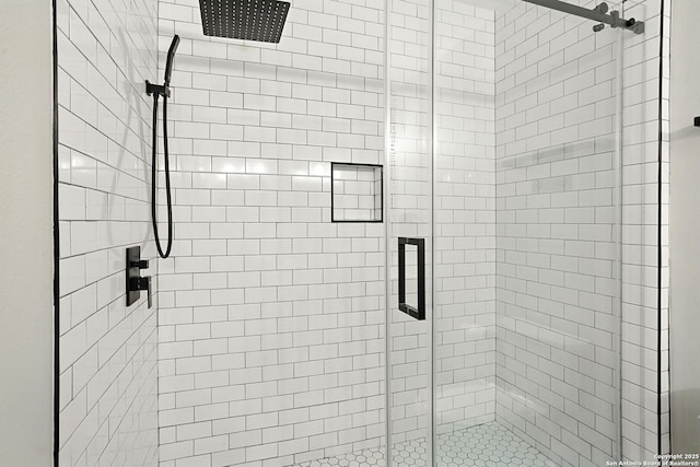 619 Olney Dr, San Antonio, TX 78209 - full bath featuring a shower stall