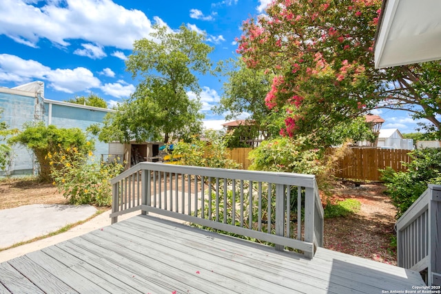 110 Vitra, San Antonio, TX 78210 - view of deck