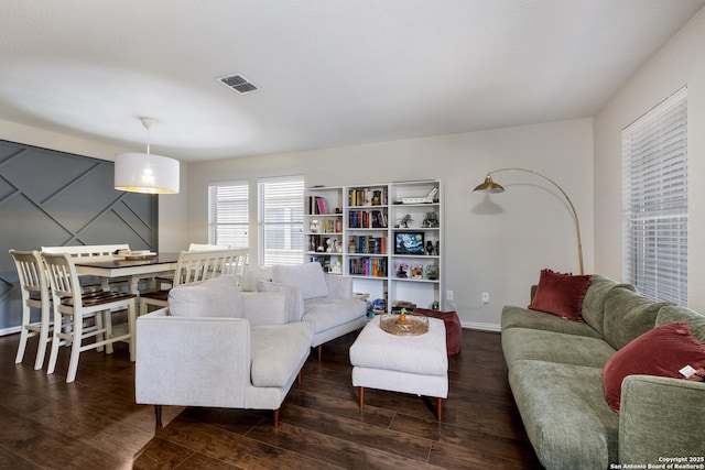 7907 Oakwood Pnes, San Antonio, TX 78254 - living room with wood finished floors