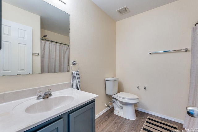 109 Bay Willow, Cibolo, TX 78108 - bathroom featuring vanity and wood finished floors