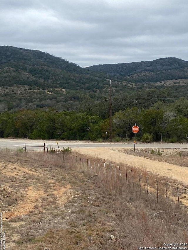 293 Rio Hondo Loop E, Tarpley, TX 78883
