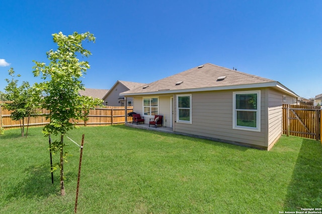 10626 Erinita, Converse, TX 78109 - rear view of property with a fenced backyard and a patio