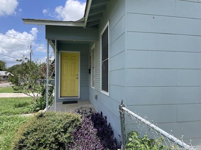231 Carroll, San Antonio, TX 78225 - property entrance