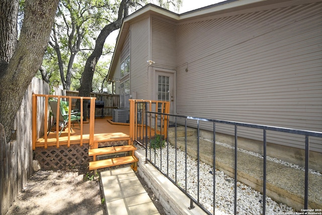 9536 W Dover Rdg, San Antonio, TX 78250 - view of deck