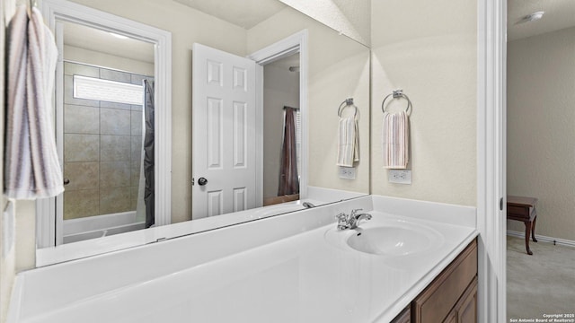 12618 Ozona Rnch, San Antonio, TX 78245 - full bath featuring vanity and shower / bath combo with shower curtain