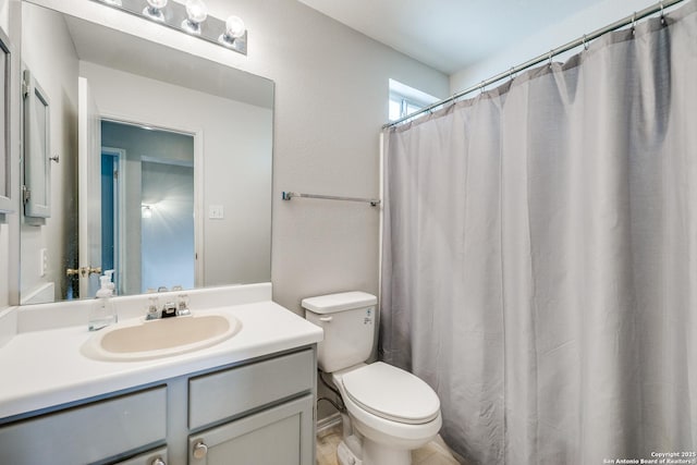 9406 Gillcross, San Antonio, TX 78250 - bathroom featuring vanity and a shower with curtain