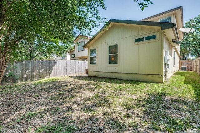 9406 Gillcross, San Antonio, TX 78250 - back of property featuring a fenced backyard