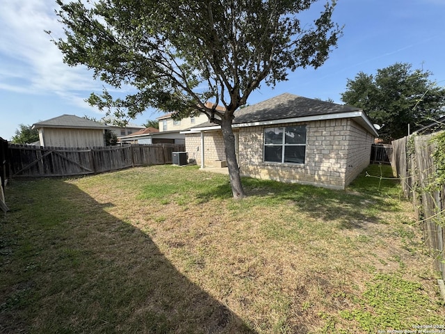 6547 Estes Flts, San Antonio, TX 78242 - view of fenced backyard