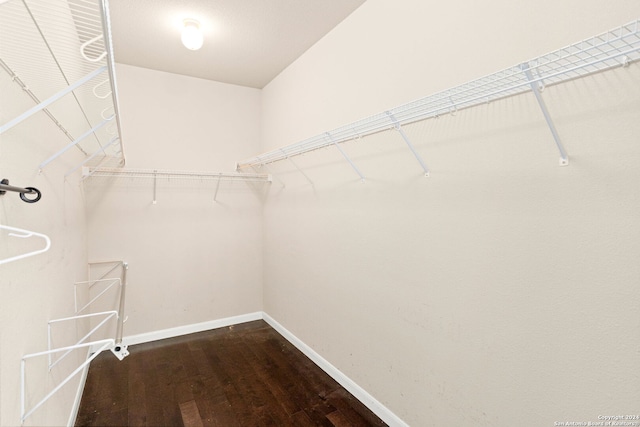 3415 Highline, San Antonio, TX 78261 - walk in closet featuring wood finished floors