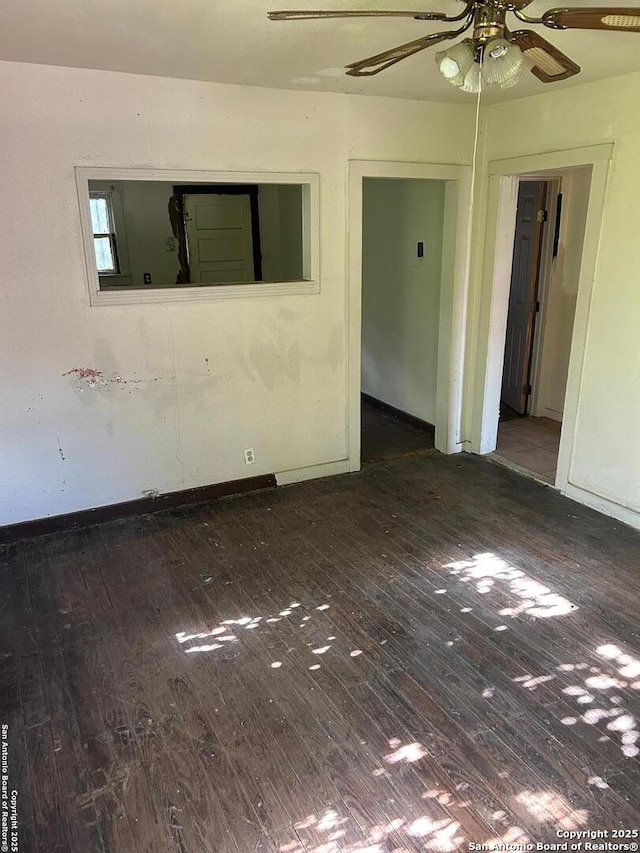 227 Noria St, San Antonio, TX 78207 - unfurnished room featuring wood-type flooring and a ceiling fan