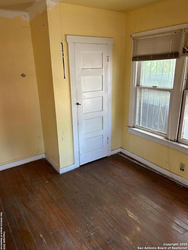 227 Noria St, San Antonio, TX 78207 - spare room with hardwood / wood-style flooring