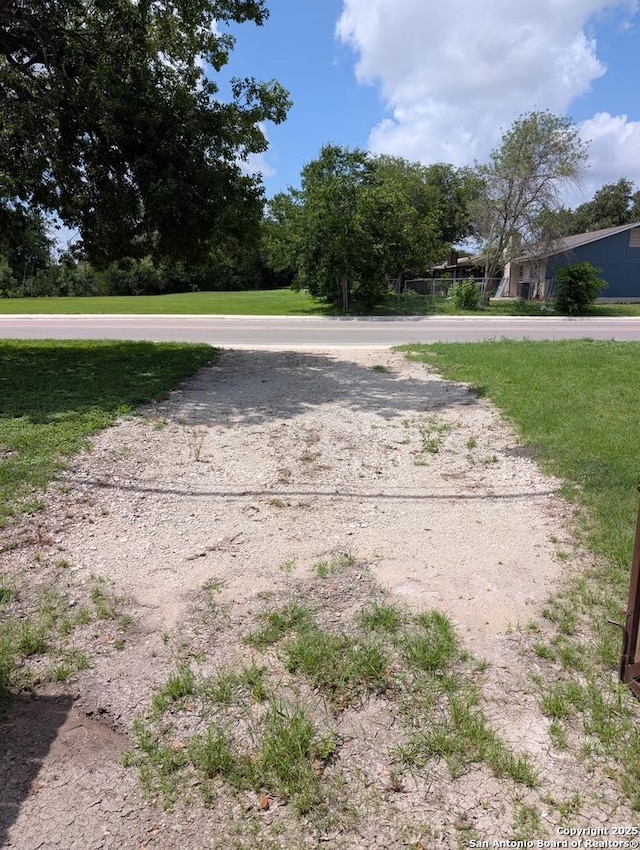 5402 Happiness, Kirby, TX 78219 - view of road
