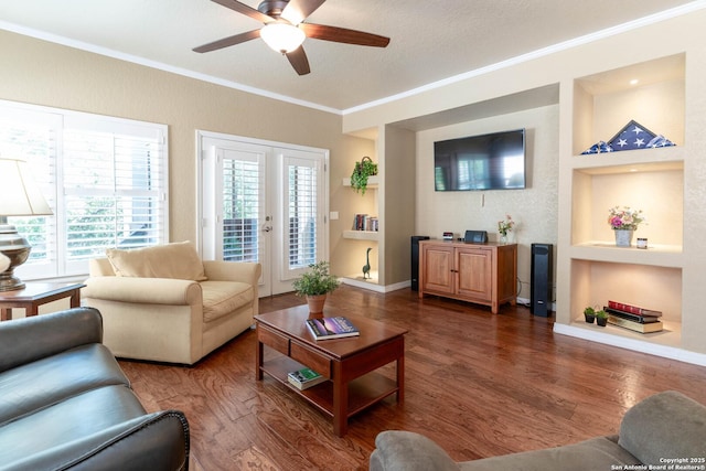 12610 Lotus Rdg, San Antonio, TX 78253 - living area featuring crown molding, wood finished floors, ceiling fan, and plenty of natural light