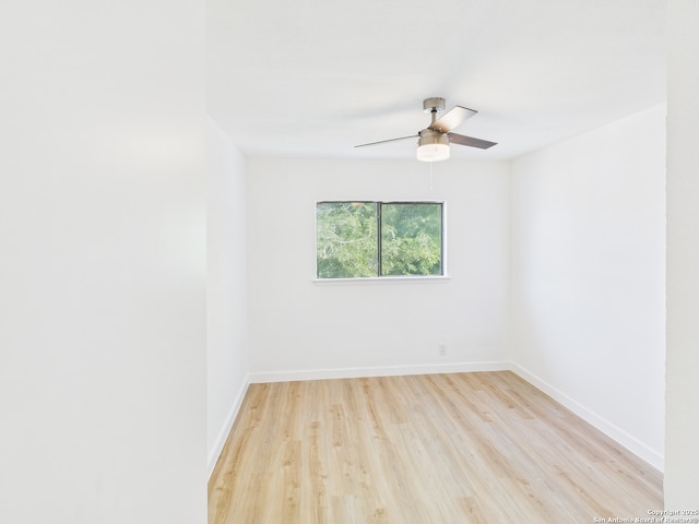 7007 Elk Trl, San Antonio, TX 78244 - spare room featuring light wood-style floors and ceiling fan
