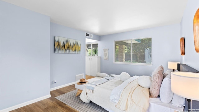 1318 Mount Vieja, San Antonio, TX 78213 - bedroom with wood finished floors and baseboards