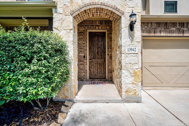 13942 Evelina, San Antonio, TX 78253 - property entrance featuring stone siding