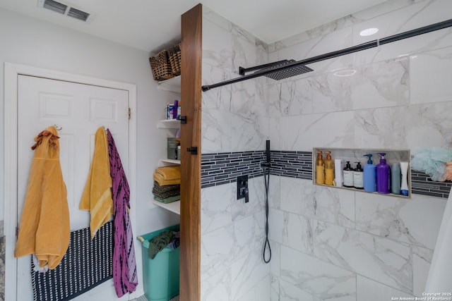 450 Pamela, San Antonio, TX 78223 - bathroom with a marble finish shower