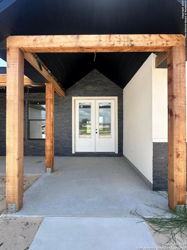 129 Merion Ln, Vernia, TX 78121 - entrance to property featuring french doors