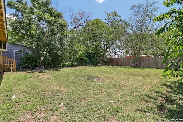 937 Anderson, Seguin, TX 78155 - view of fenced backyard