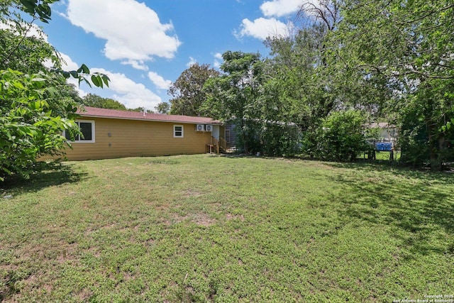 937 Anderson, Seguin, TX 78155 - view of green lawn