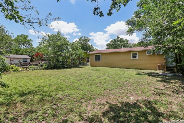 937 Anderson, Seguin, TX 78155 - view of yard