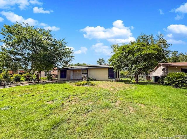 261 Shelburn, San Antonio, TX 78220 - view of yard