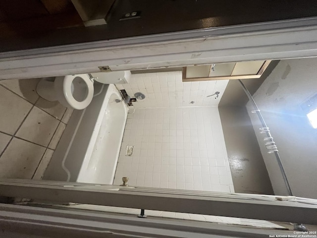 5212 Vinecrest, Kirby, TX 78219 - view of bathroom