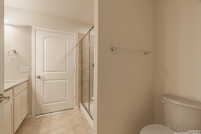 13119 Sulphur Trl, San Antonio, TX 78253 - full bath featuring a shower stall, vanity, and tile patterned floors