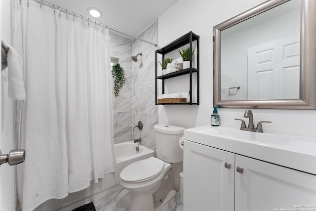 338 Tomrob Dr, San Antonio, TX 78220 - full bath featuring shower / bath combo and vanity