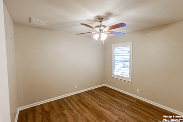 5038 Sandhill Crane, San Antonio, TX 78253 - unfurnished room with wood finished floors and ceiling fan