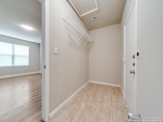 122 Adrian, San Antonio, TX 78213 - view of spacious closet