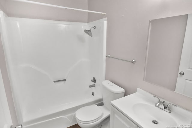 7730 Pipers Vw, San Antonio, TX 78251 - full bath with vanity and  shower combination