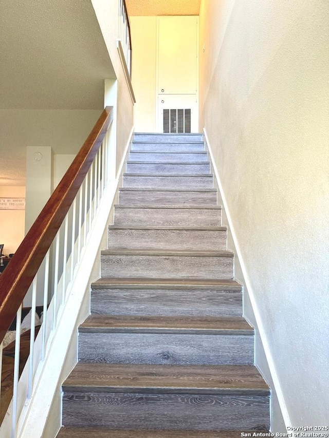 11733 Spring Rdg, San Antonio, TX 78249 - view of stairs