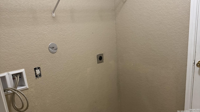 6322 Channel Vw, San Antonio, TX 78222 - view of laundry area