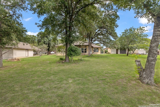173 Great Oaks Ln, Vernia, TX 78121 - view of grassy yard