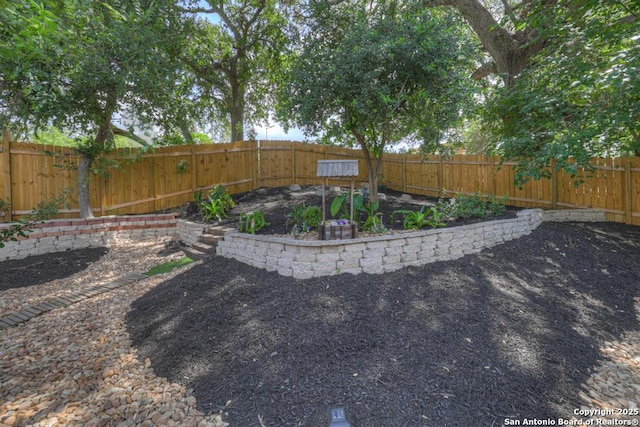 332 W Klein, Seguin, TX 78155 - view of fenced backyard