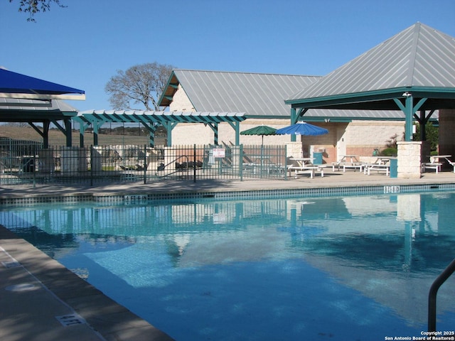 555 Mystic Pkwy, Spring Branch, TX 78070 - community pool featuring a gazebo and a patio area