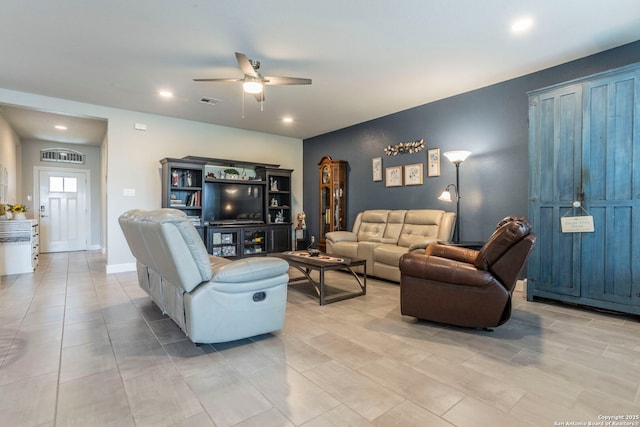 13822 Greater Straw, San Antonio, TX 78254 - living room with ceiling fan and recessed lighting