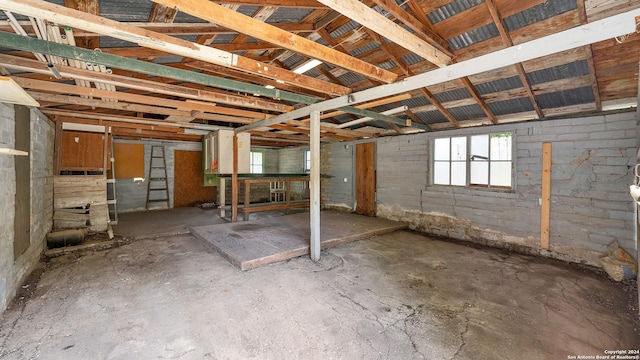 1261 Mill, New Braunfels, TX 78130 - view of basement