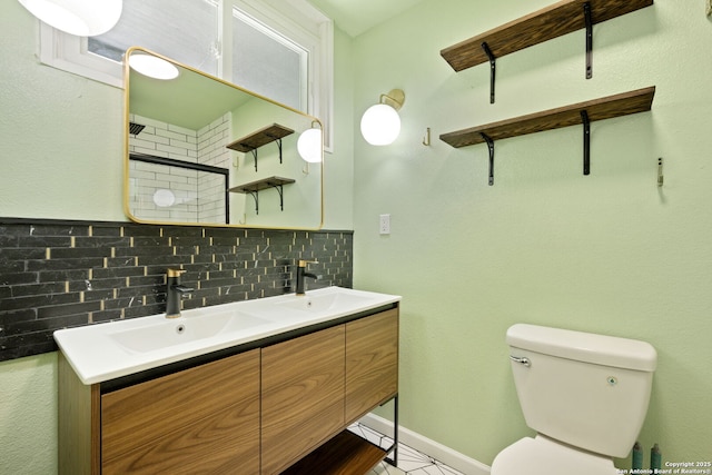 250 Maplewood, San Antonio, TX 78216 - full bathroom featuring tasteful backsplash, double vanity, and a tile shower