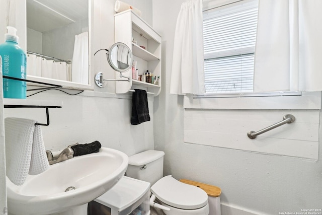 107 W Gilbert, Falls City, TX 78113 - bathroom featuring a sink and toilet